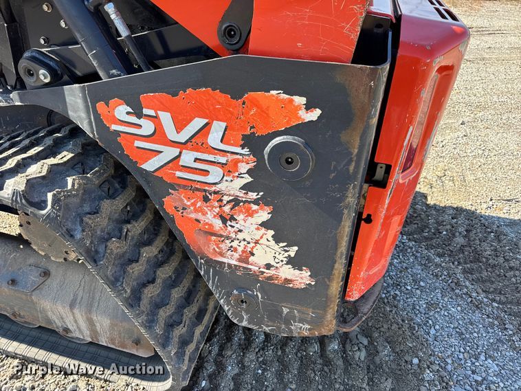 image for item EN0658 2019 Kubota SVL75-2 tracked skid steer loader