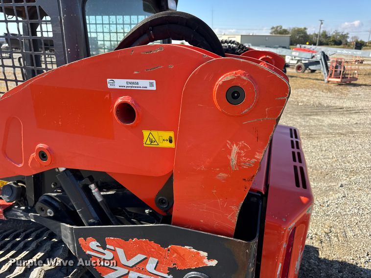 image for item EN0658 2019 Kubota SVL75-2 tracked skid steer loader
