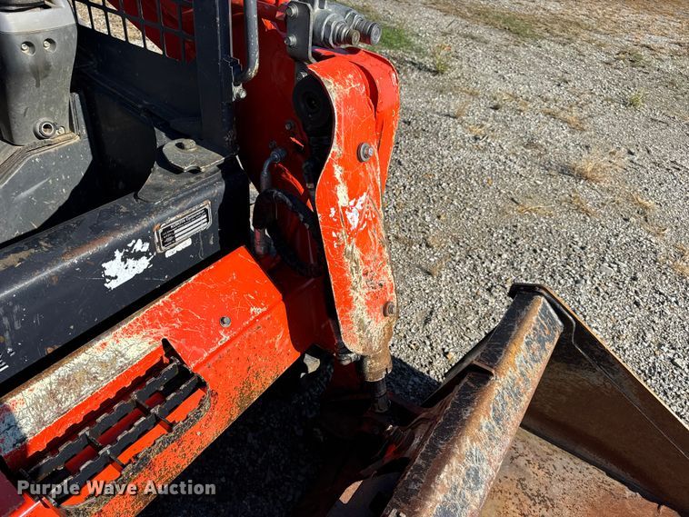 image for item EN0658 2019 Kubota SVL75-2 tracked skid steer loader