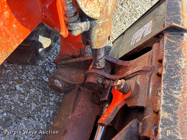 image for item EN0658 2019 Kubota SVL75-2 tracked skid steer loader