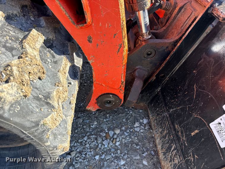 image for item EN0658 2019 Kubota SVL75-2 tracked skid steer loader