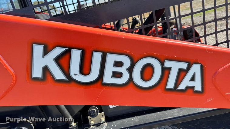 image for item EN0658 2019 Kubota SVL75-2 tracked skid steer loader