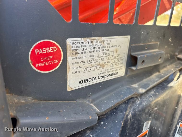 image for item EN0658 2019 Kubota SVL75-2 tracked skid steer loader