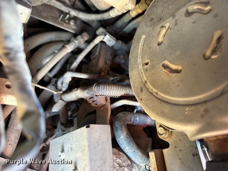 image for item EN0658 2019 Kubota SVL75-2 tracked skid steer loader