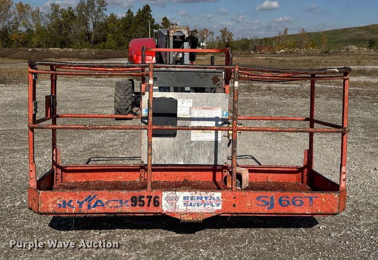 image for item EN0659 2012 SkyJack SJ66T boom lift
