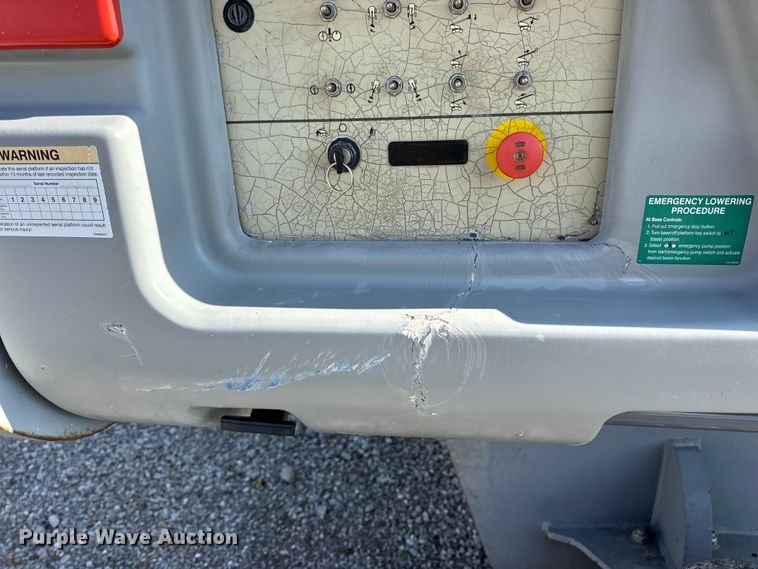 image for item EN0659 2012 SkyJack SJ66T boom lift