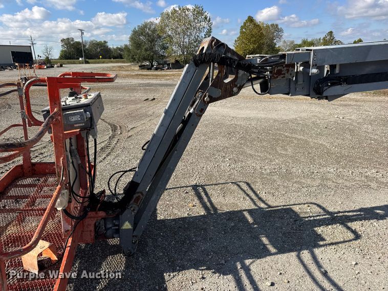 image for item EN0659 2012 SkyJack SJ66T boom lift