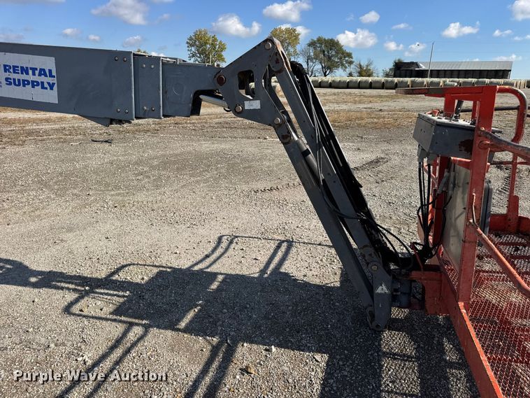 image for item EN0659 2012 SkyJack SJ66T boom lift