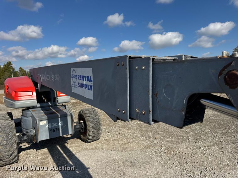 image for item EN0659 2012 SkyJack SJ66T boom lift