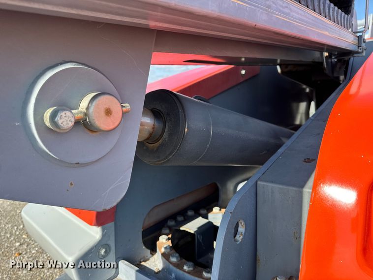 image for item EN0659 2012 SkyJack SJ66T boom lift