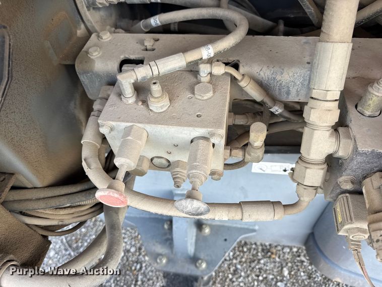 image for item EN0659 2012 SkyJack SJ66T boom lift