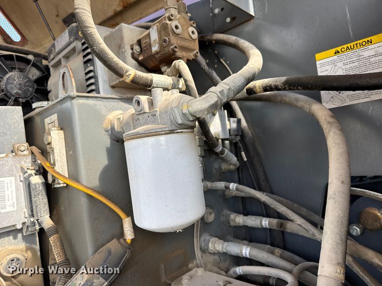 image for item EN0659 2012 SkyJack SJ66T boom lift