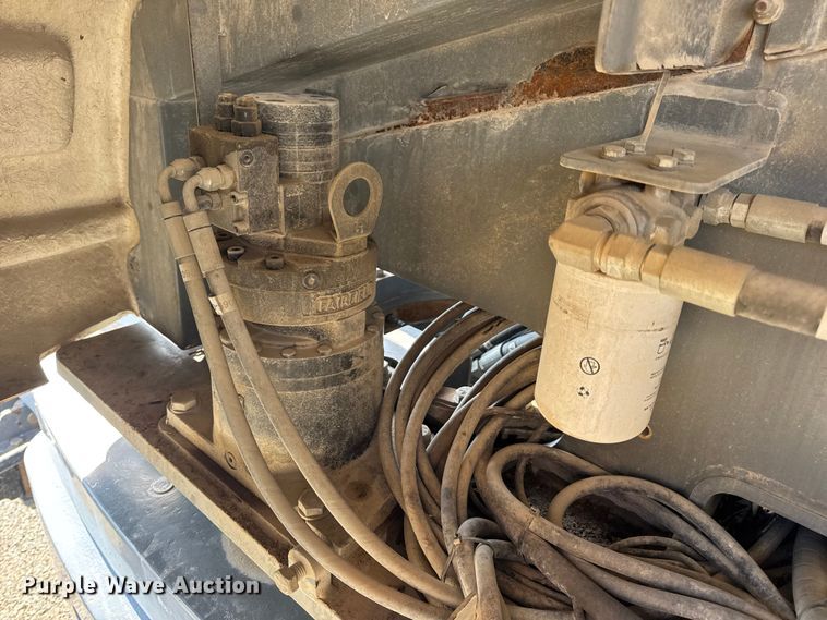 image for item EN0659 2012 SkyJack SJ66T boom lift