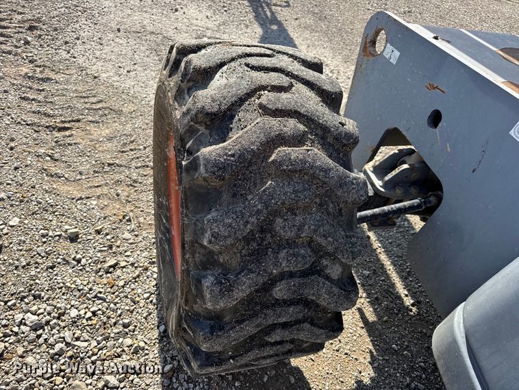 image for item EN0659 2012 SkyJack SJ66T boom lift