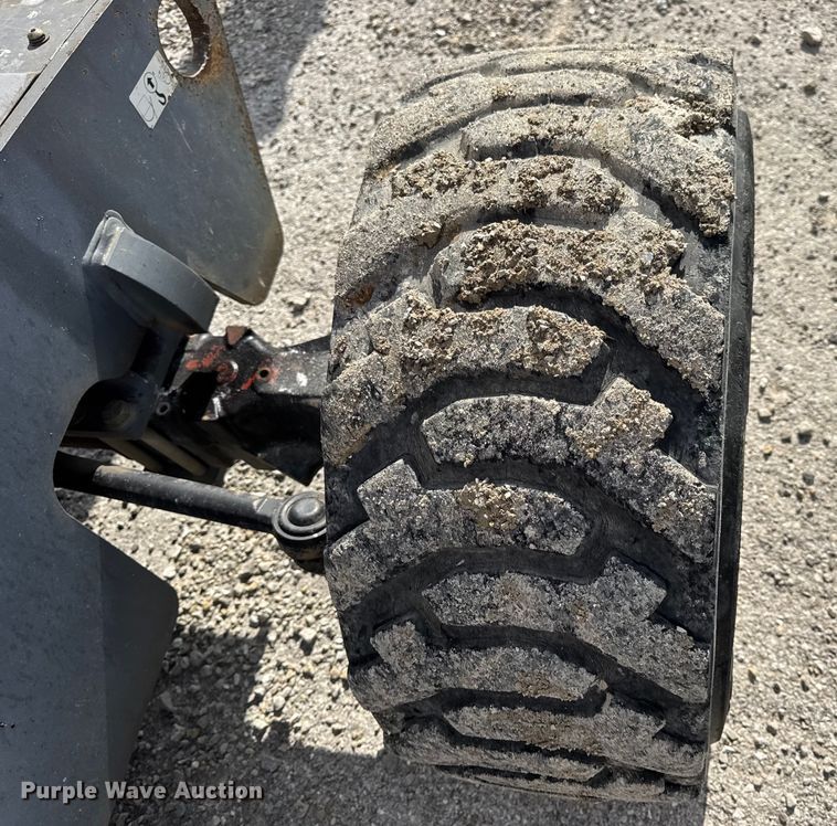 image for item EN0660 SkyJack SJ45T boom lift