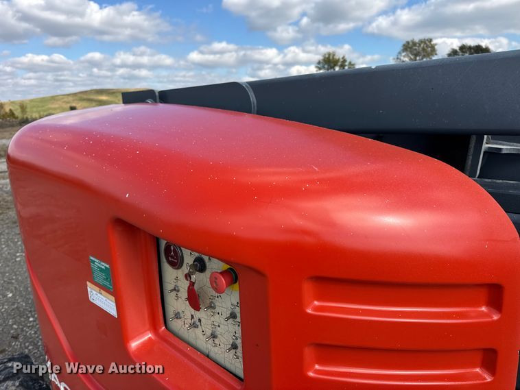 image for item EN0661 2013 SkyJack SJ46AJ boom lift