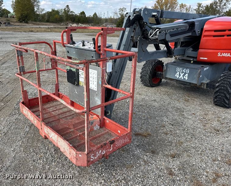 image for item EN0661 2013 SkyJack SJ46AJ boom lift