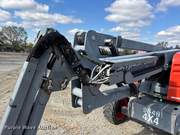 image for item EN0661 2013 SkyJack SJ46AJ boom lift