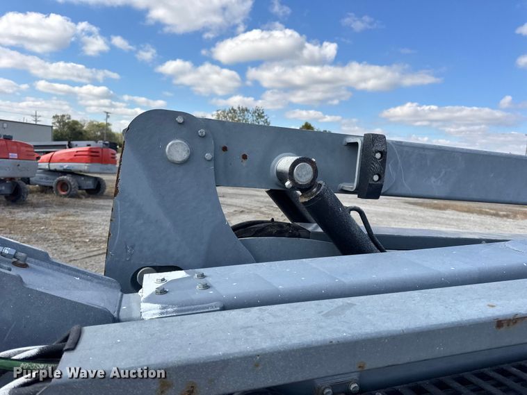 image for item EN0661 2013 SkyJack SJ46AJ boom lift