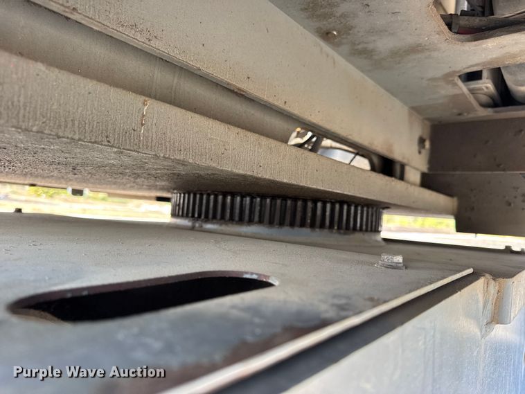 image for item EN0661 2013 SkyJack SJ46AJ boom lift