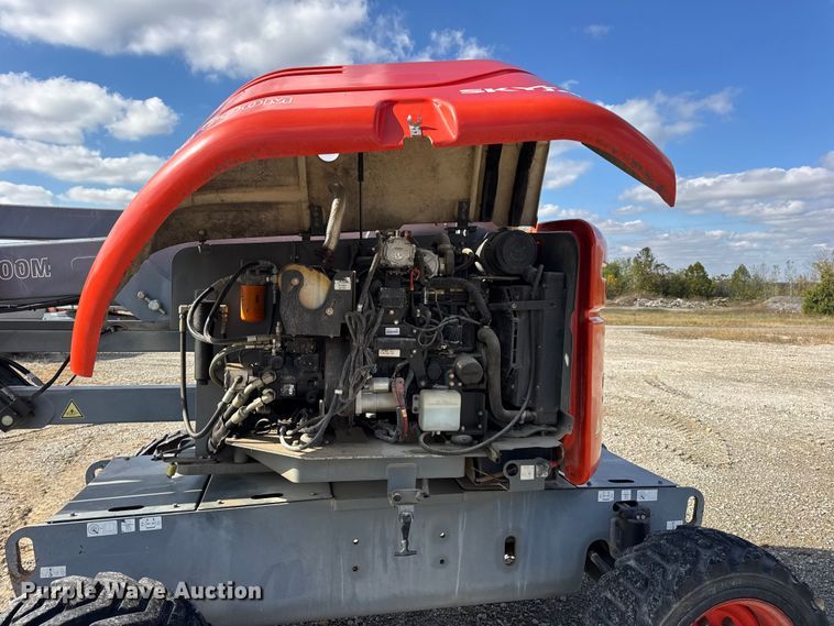 image for item EN0661 2013 SkyJack SJ46AJ boom lift