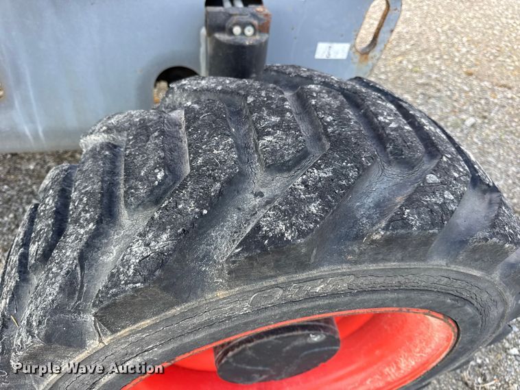 image for item EN0661 2013 SkyJack SJ46AJ boom lift