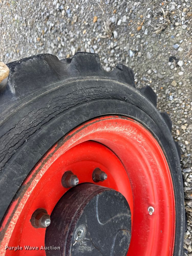 image for item EN0661 2013 SkyJack SJ46AJ boom lift