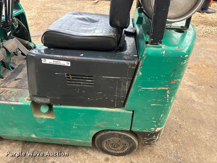 image for item EN0672 Mitsubishi FGC15 forklift