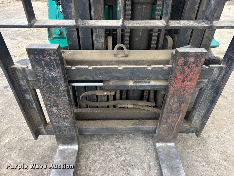 image for item EN0672 Mitsubishi FGC15 forklift