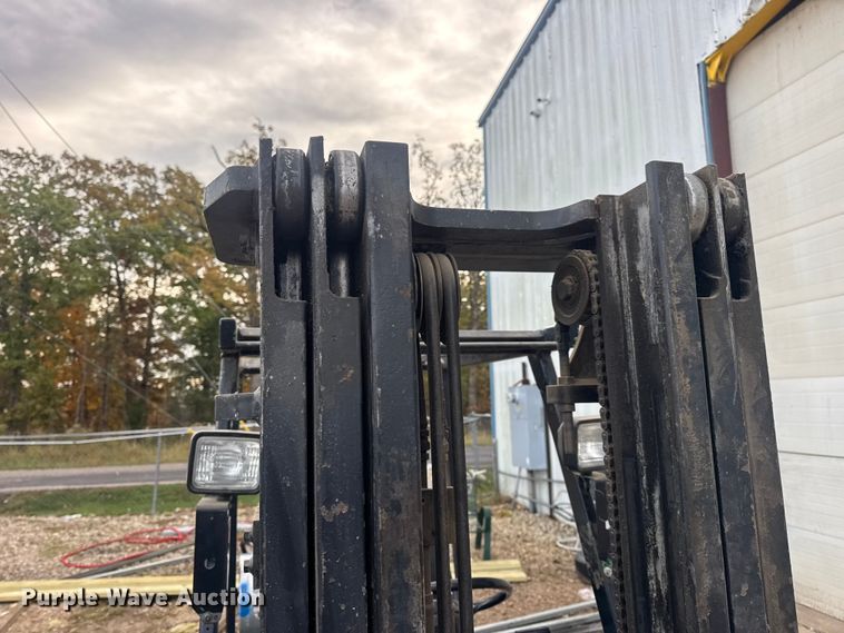 image for item EN0672 Mitsubishi FGC15 forklift