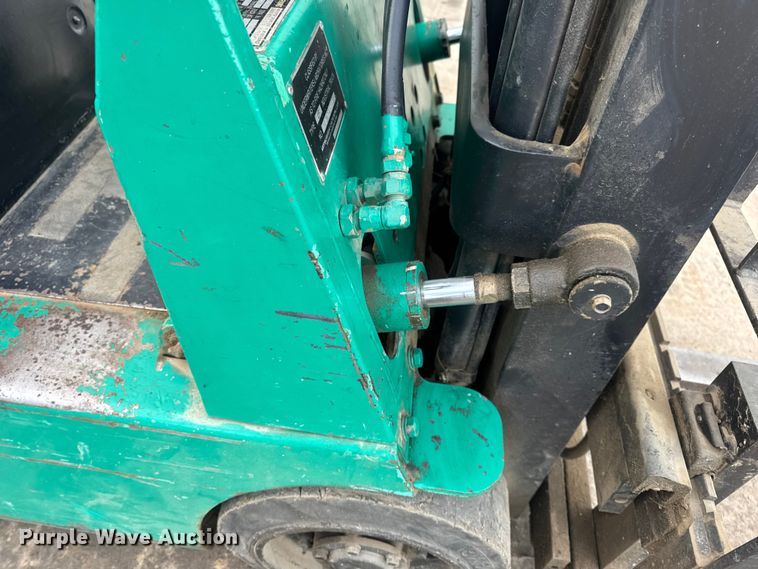 image for item EN0672 Mitsubishi FGC15 forklift