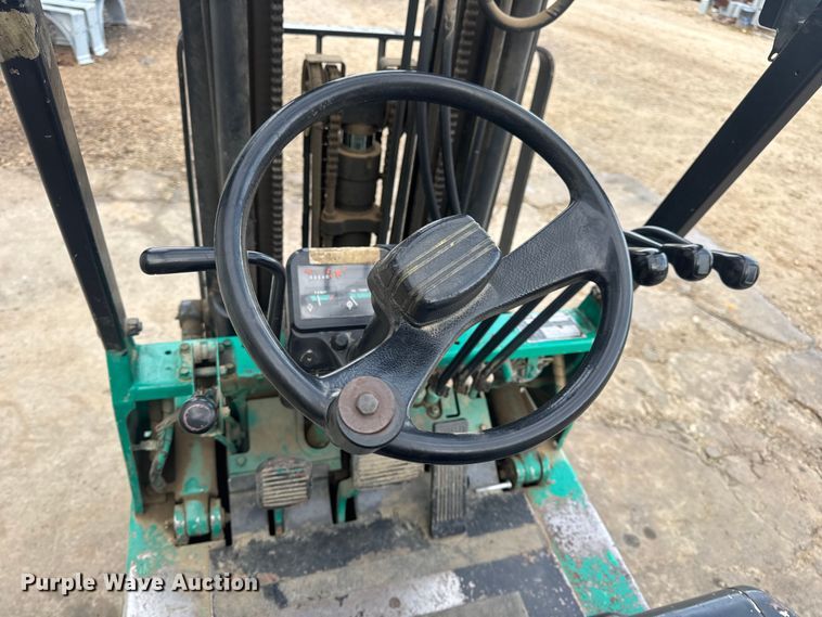 image for item EN0672 Mitsubishi FGC15 forklift