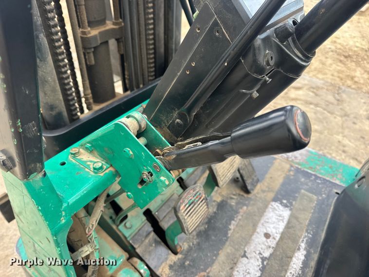 image for item EN0672 Mitsubishi FGC15 forklift