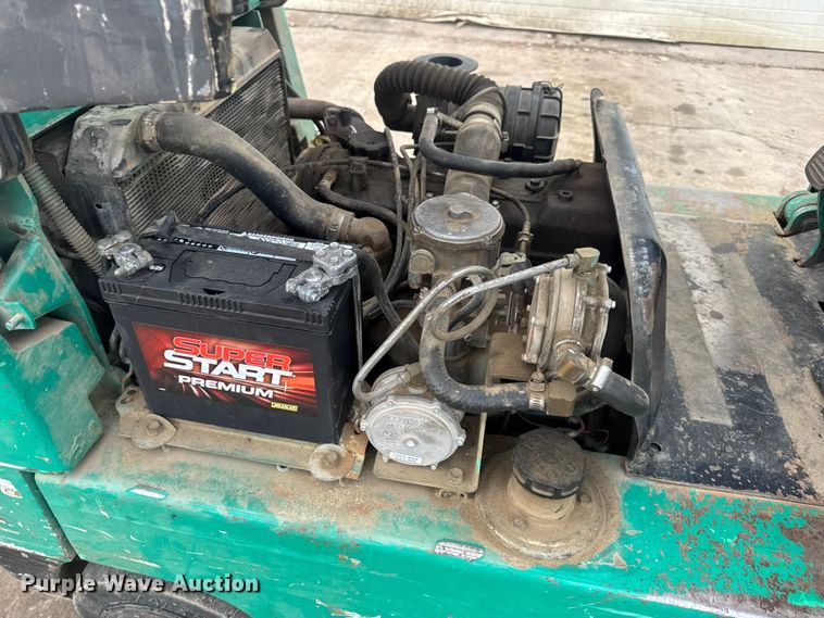 image for item EN0672 Mitsubishi FGC15 forklift