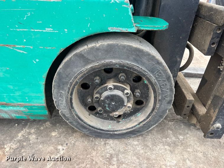 image for item EN0672 Mitsubishi FGC15 forklift