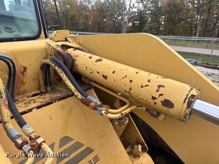 image for item EN0673 1988 Fiatallis FR10B wheel loader