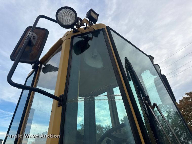 image for item EN0673 1988 Fiatallis FR10B wheel loader