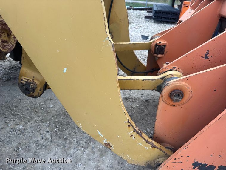 image for item EN0673 1988 Fiatallis FR10B wheel loader