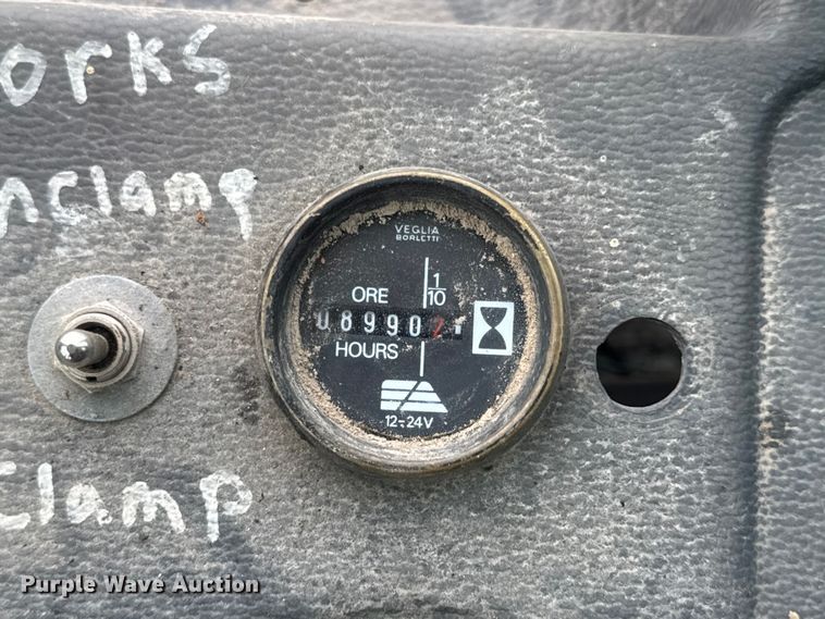 image for item EN0673 1988 Fiatallis FR10B wheel loader