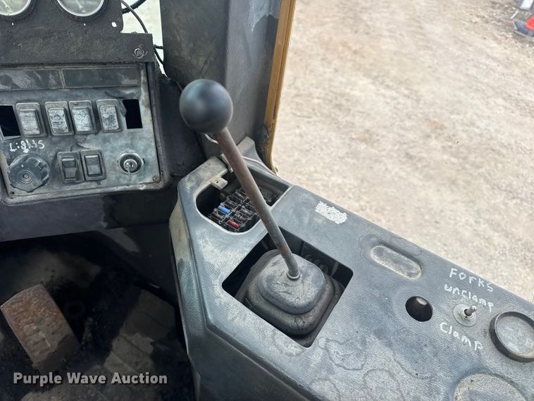 image for item EN0673 1988 Fiatallis FR10B wheel loader