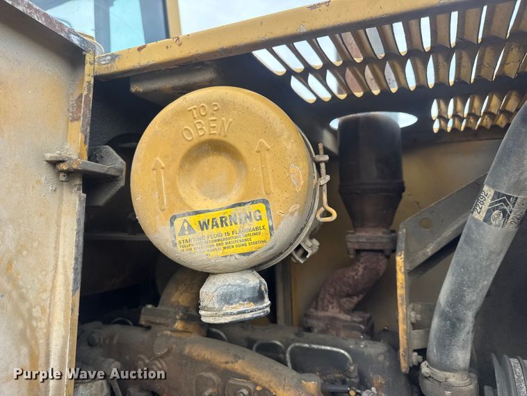 image for item EN0673 1988 Fiatallis FR10B wheel loader