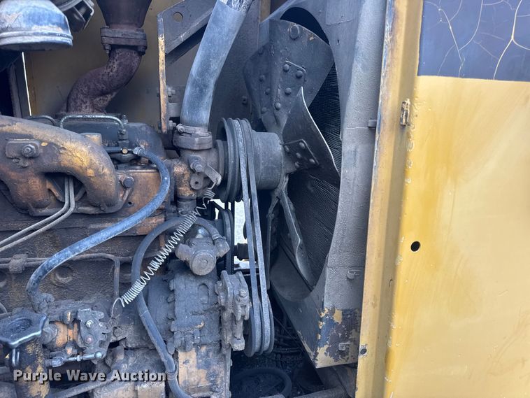 image for item EN0673 1988 Fiatallis FR10B wheel loader