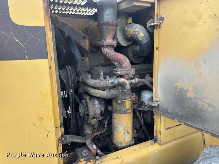 image for item EN0673 1988 Fiatallis FR10B wheel loader