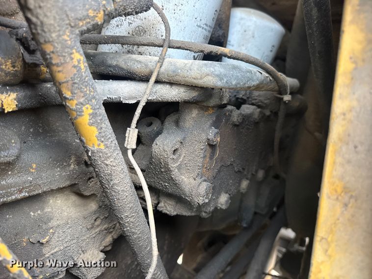 image for item EN0673 1988 Fiatallis FR10B wheel loader