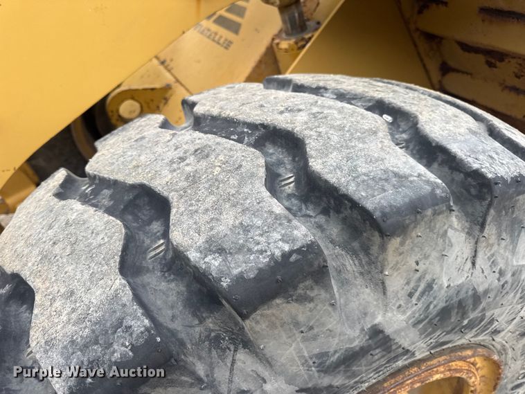 image for item EN0673 1988 Fiatallis FR10B wheel loader