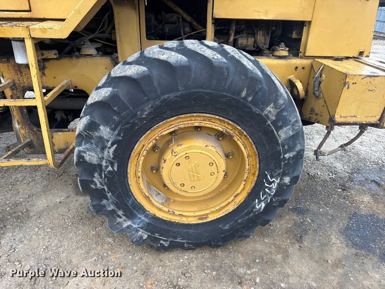 image for item EN0673 1988 Fiatallis FR10B wheel loader