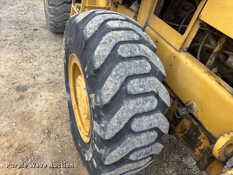 image for item EN0673 1988 Fiatallis FR10B wheel loader
