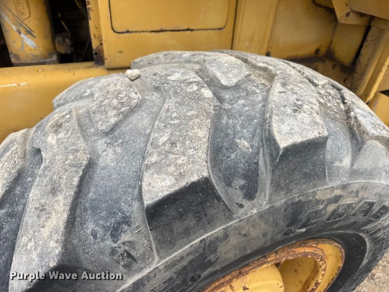 image for item EN0673 1988 Fiatallis FR10B wheel loader