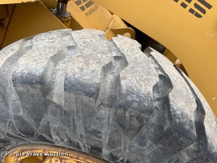 image for item EN0673 1988 Fiatallis FR10B wheel loader