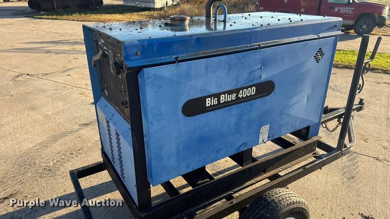 image for item EN0678 Miller Big Blue 400D welder/generator